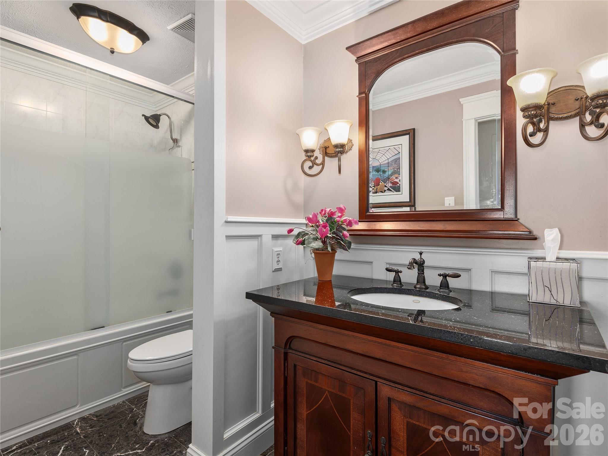 142 Twin Lakes Drive — Candler
