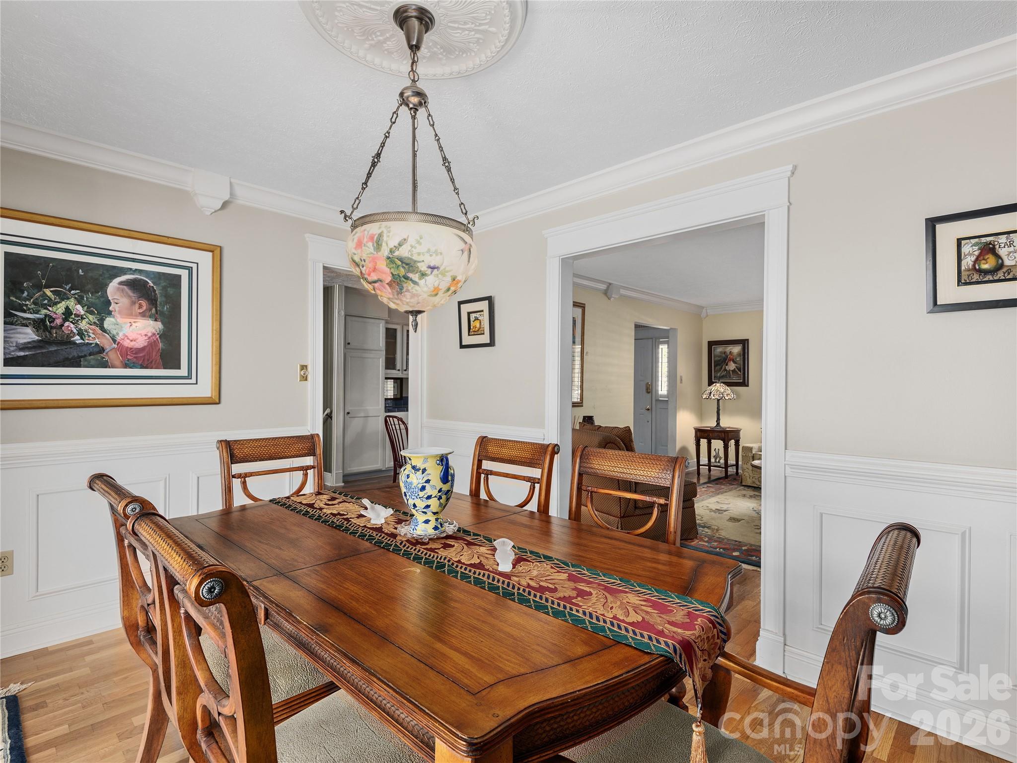 142 Twin Lakes Drive — Candler