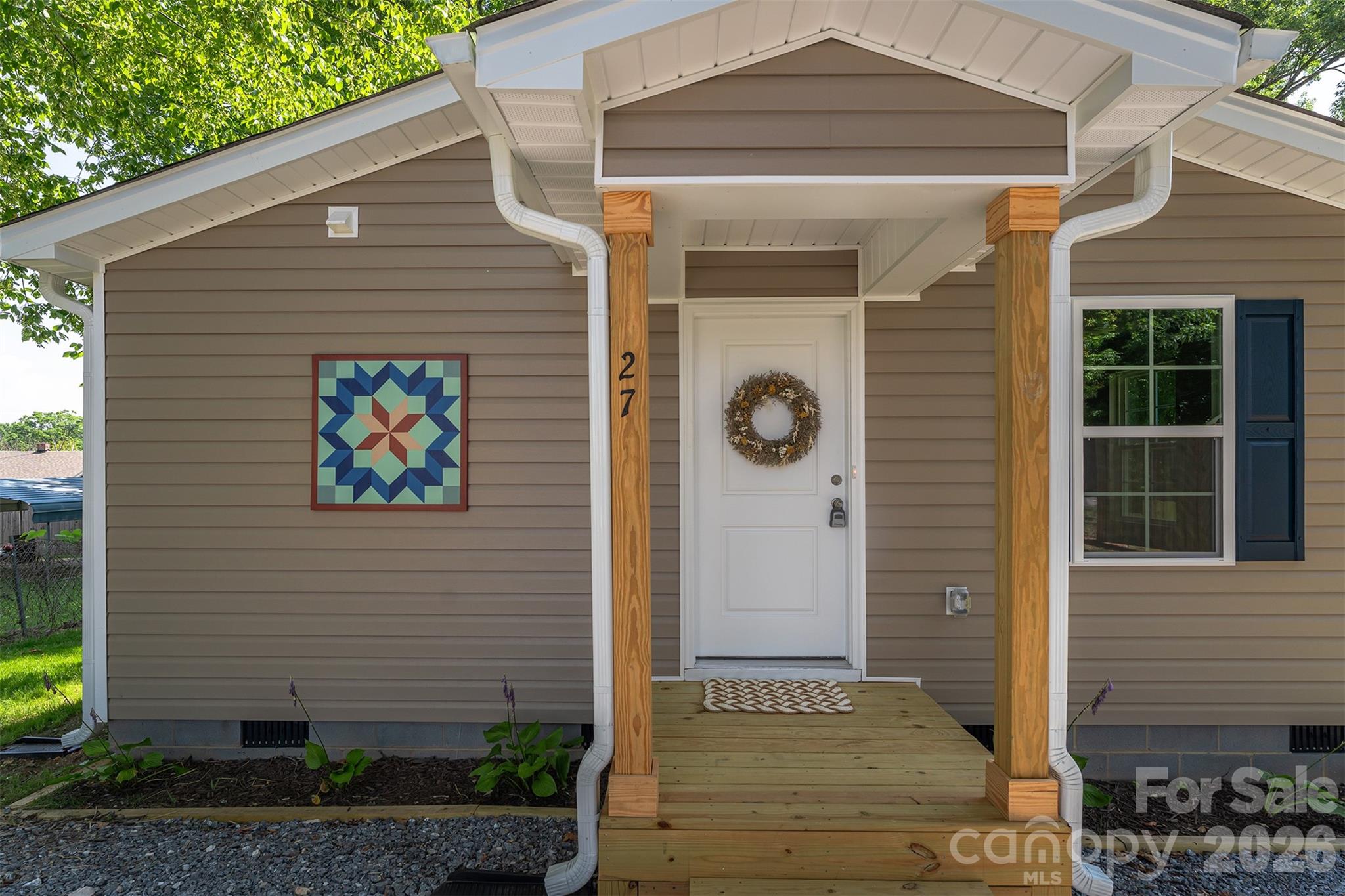 27 Forest Park Road — Marion