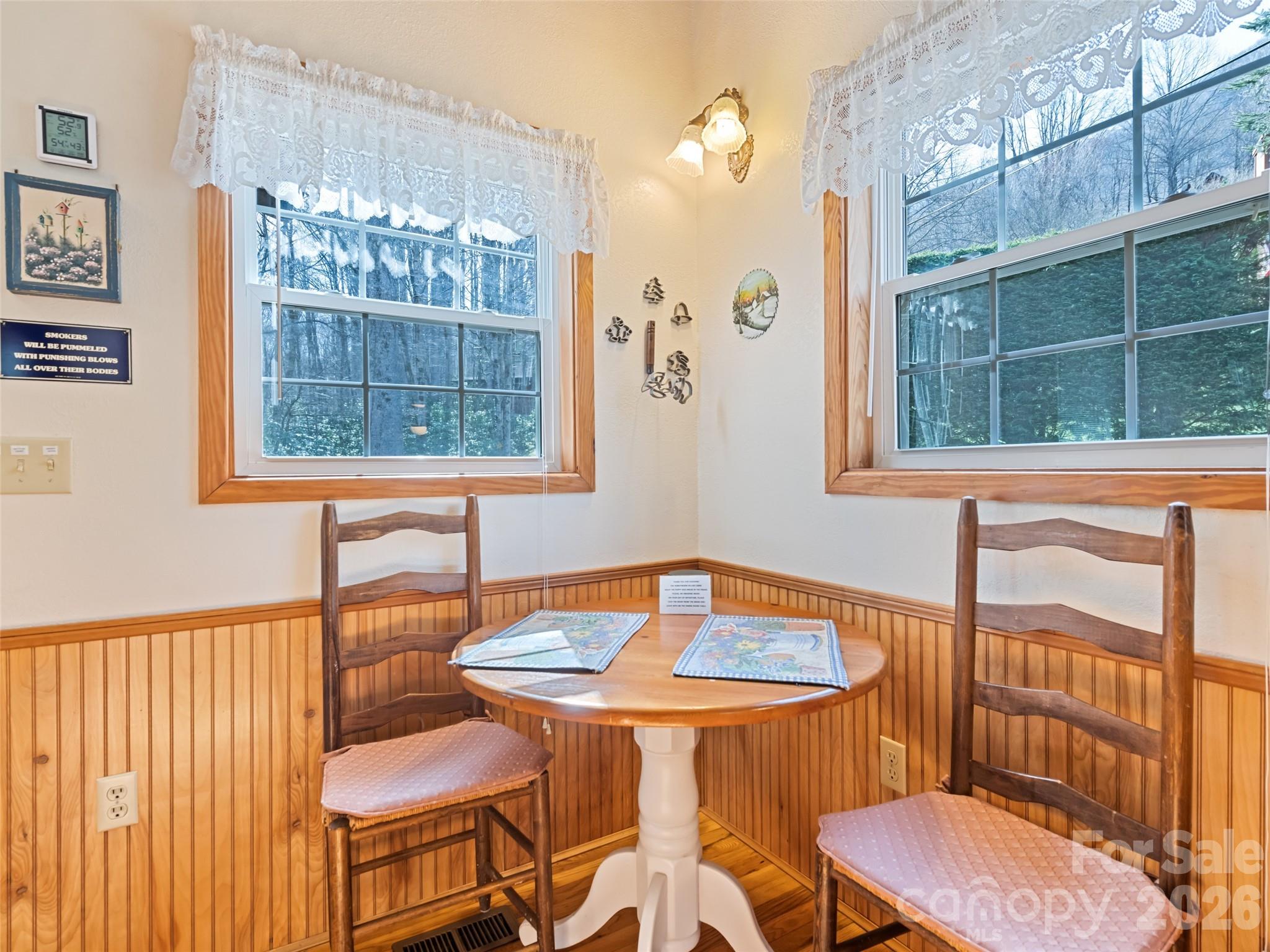 26 Stump Lane — Maggie Valley