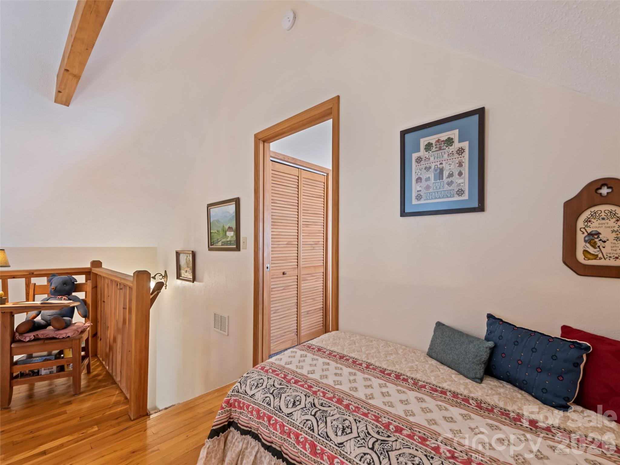 26 Stump Lane — Maggie Valley