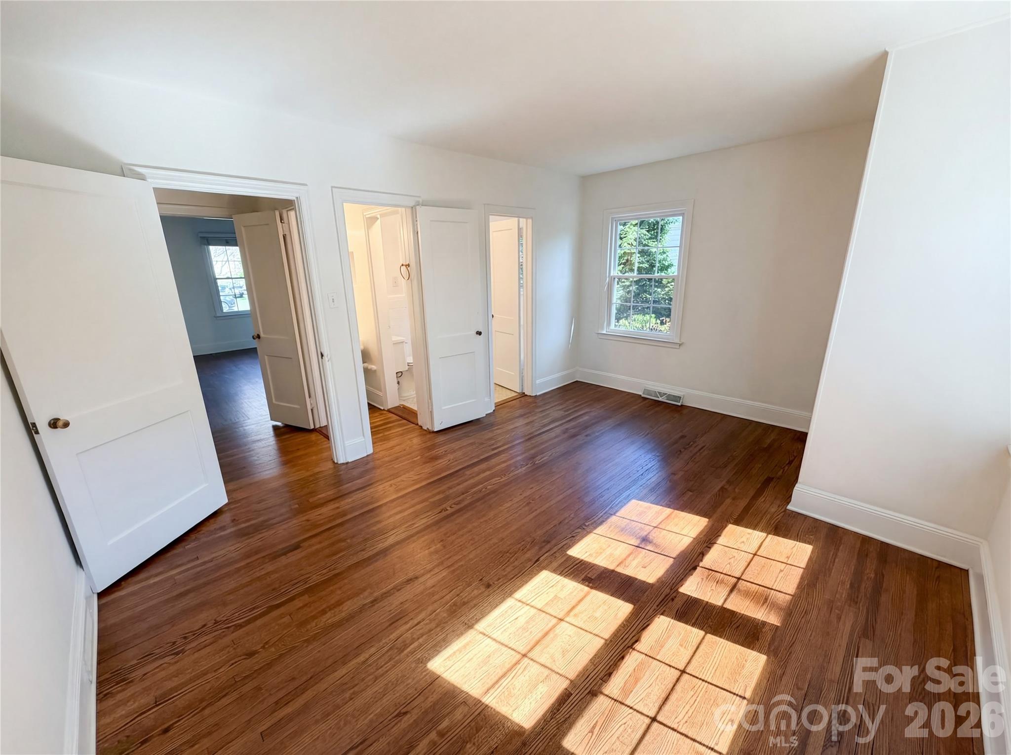 4467 Woodlark Lane — Charlotte