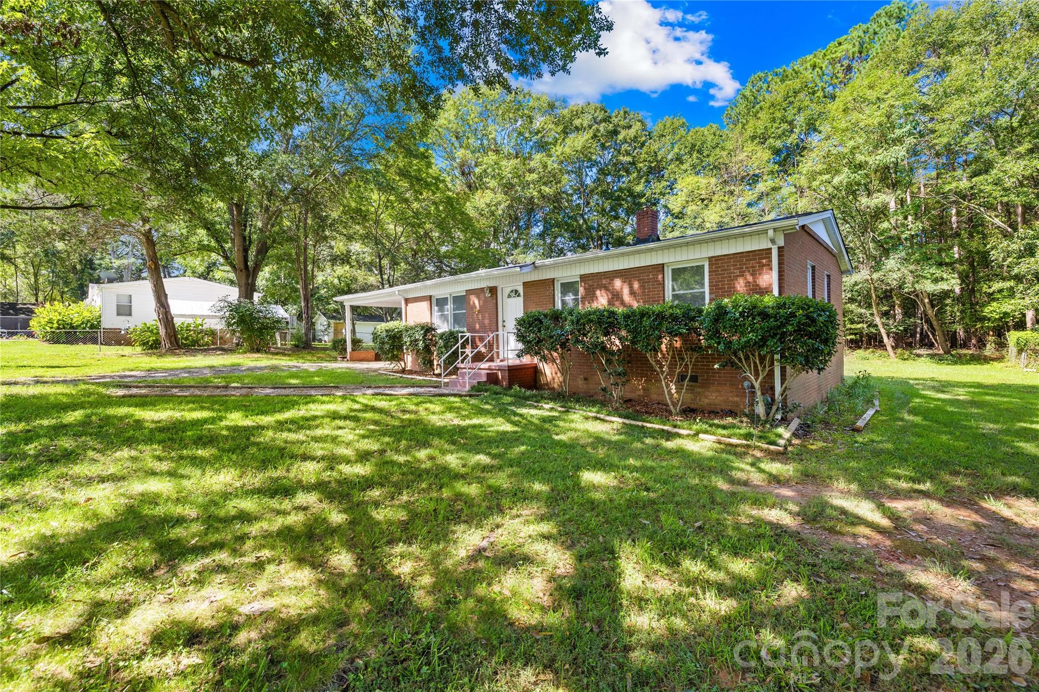 505 Mauney Lane — Shelby