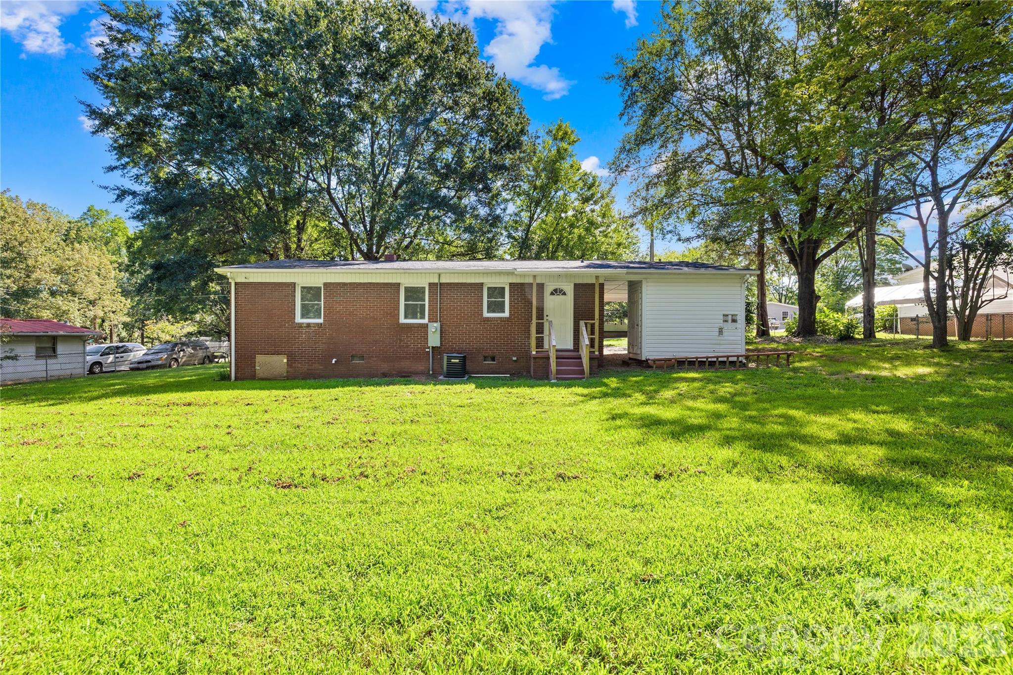 505 Mauney Lane — Shelby