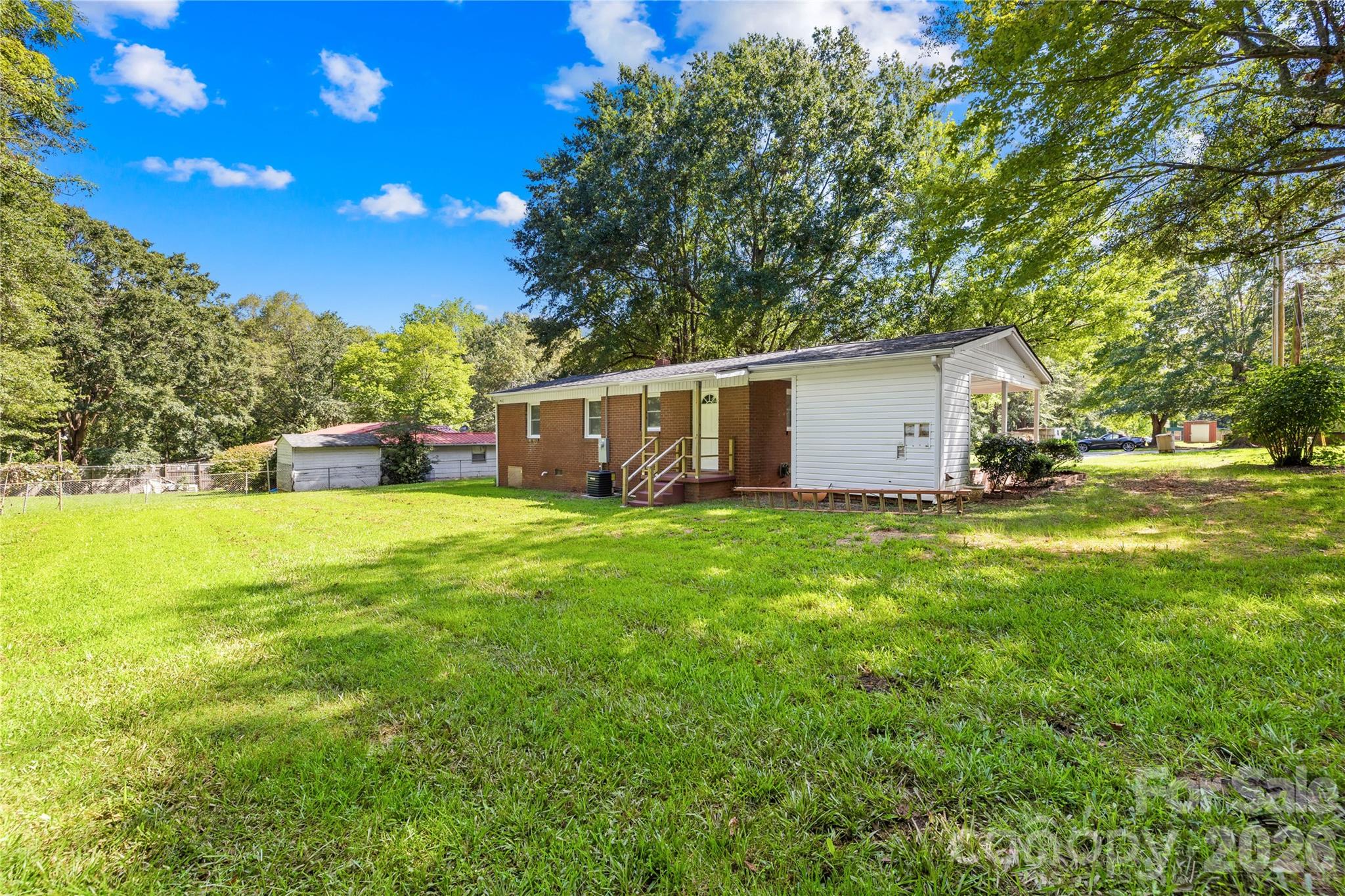 505 Mauney Lane — Shelby