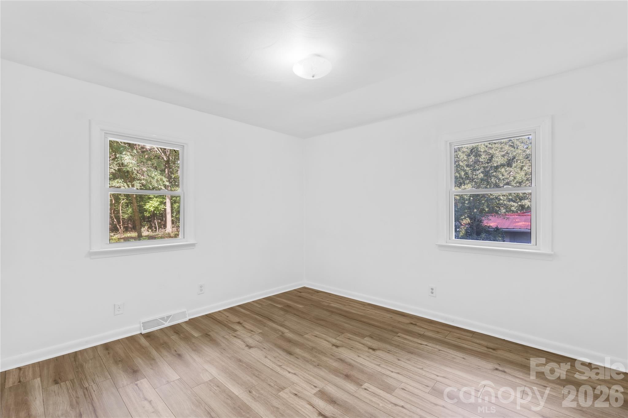 505 Mauney Lane — Shelby