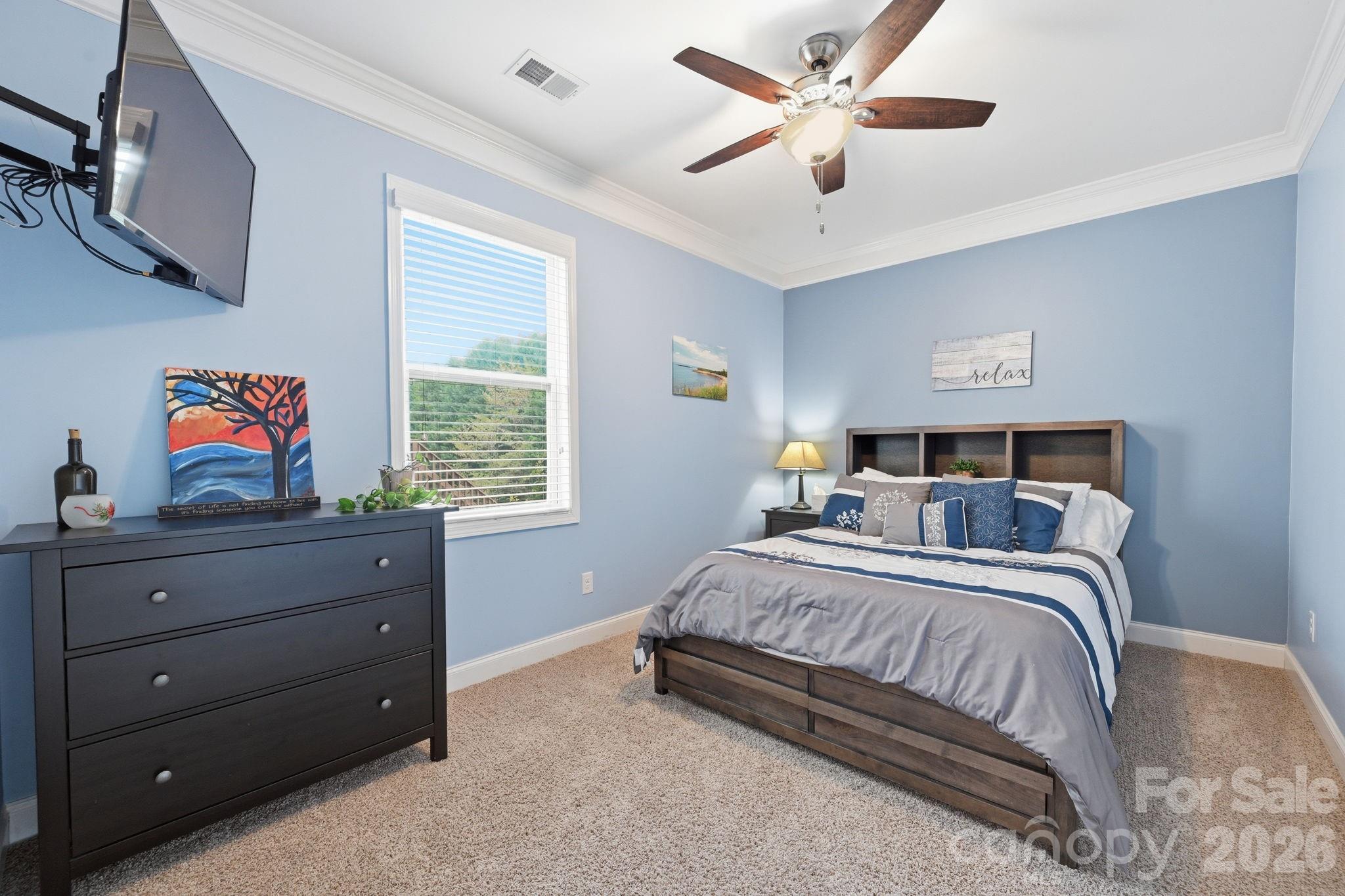 5041 El Molino Drive — Charlotte