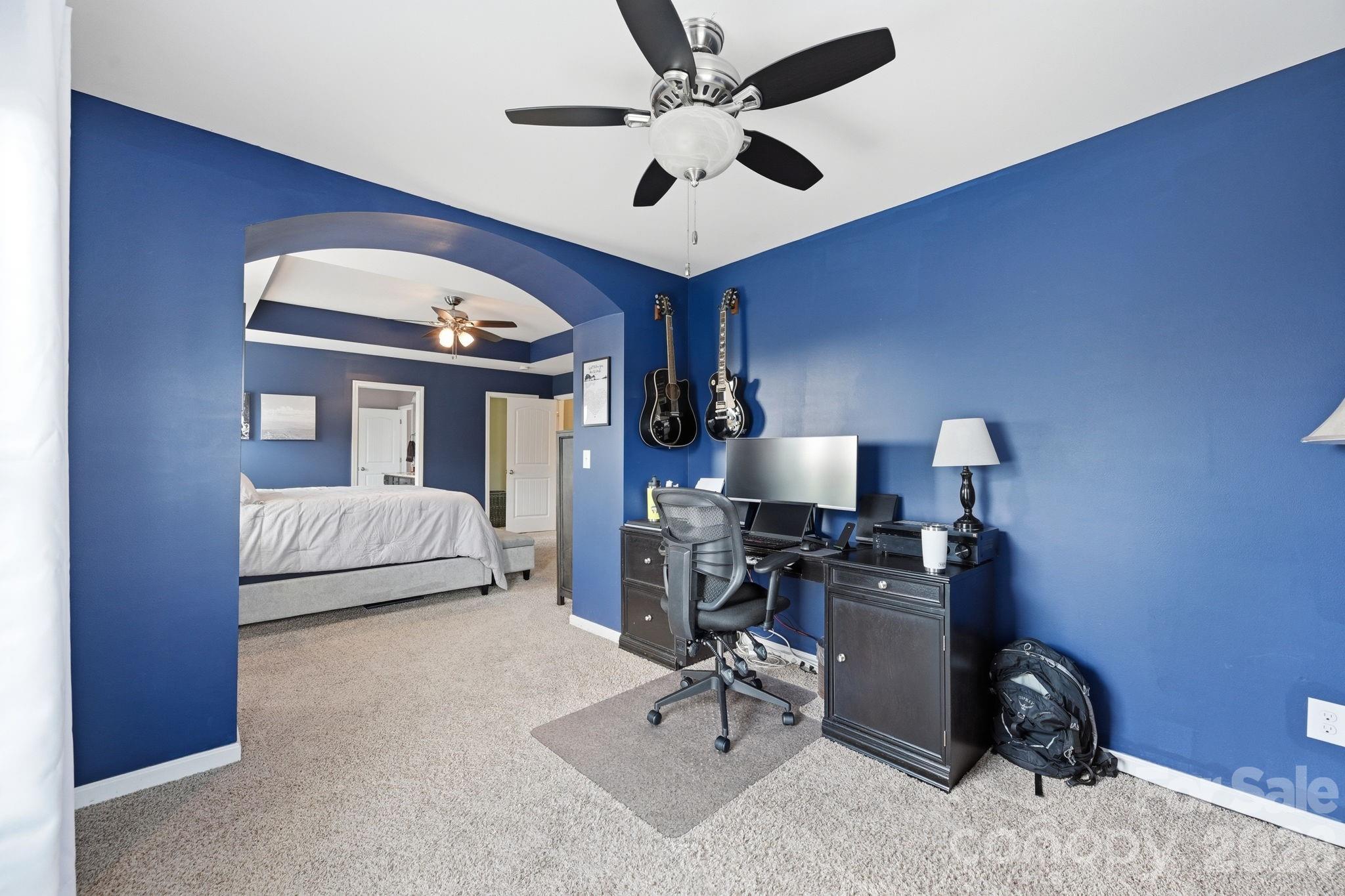 5041 El Molino Drive — Charlotte