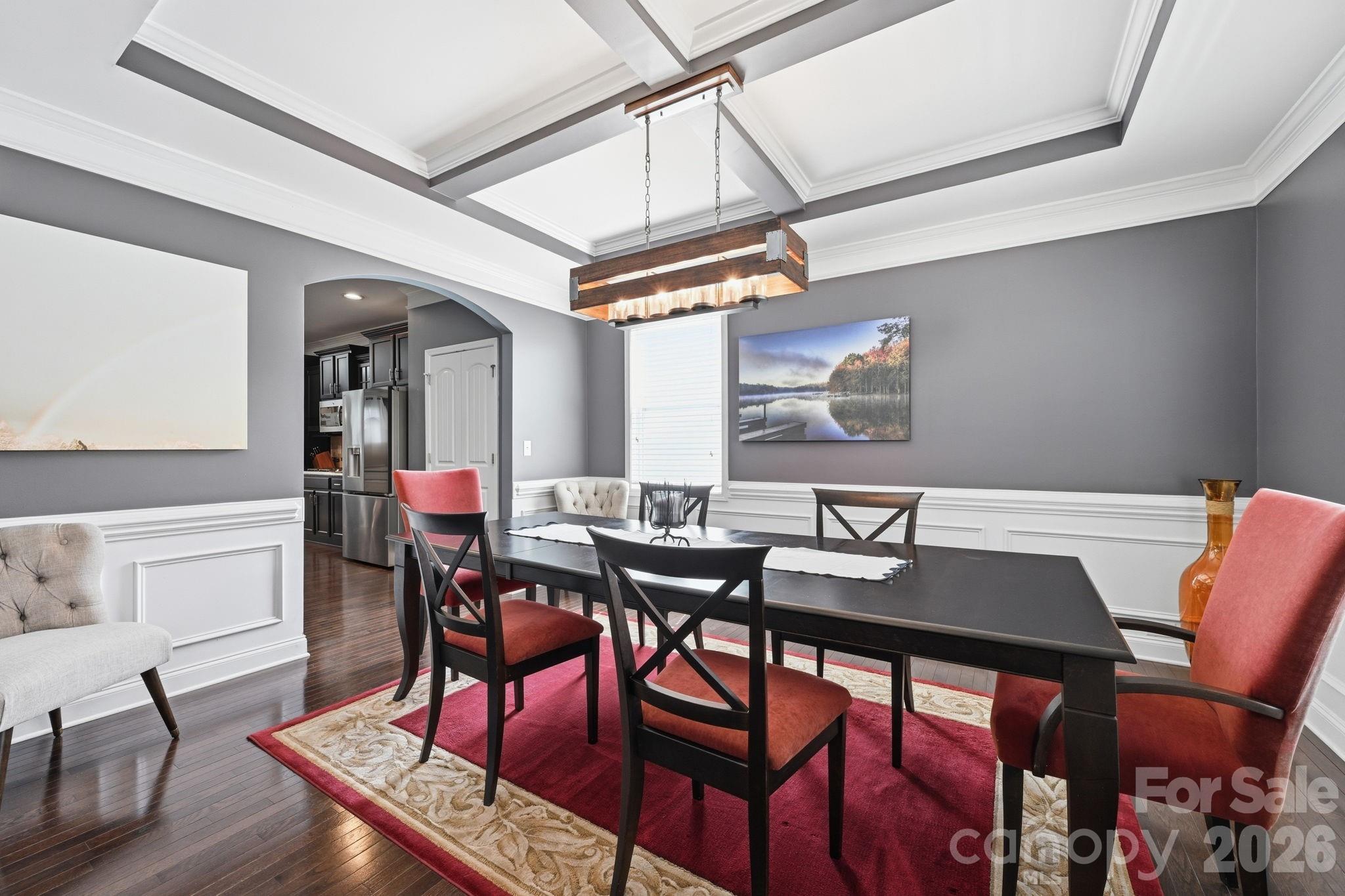 5041 El Molino Drive — Charlotte