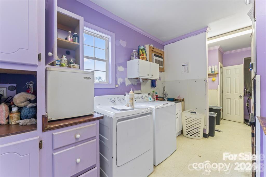 10560 Lake Royalle Road — Spring Hope