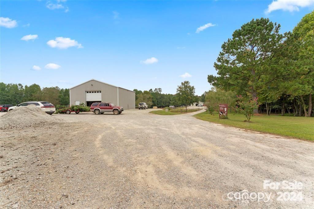 10560 Lake Royalle Road — Spring Hope