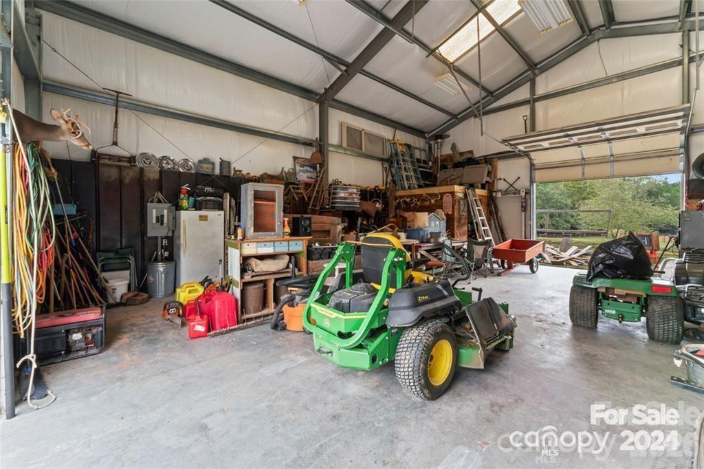 10560 Lake Royalle Road — Spring Hope