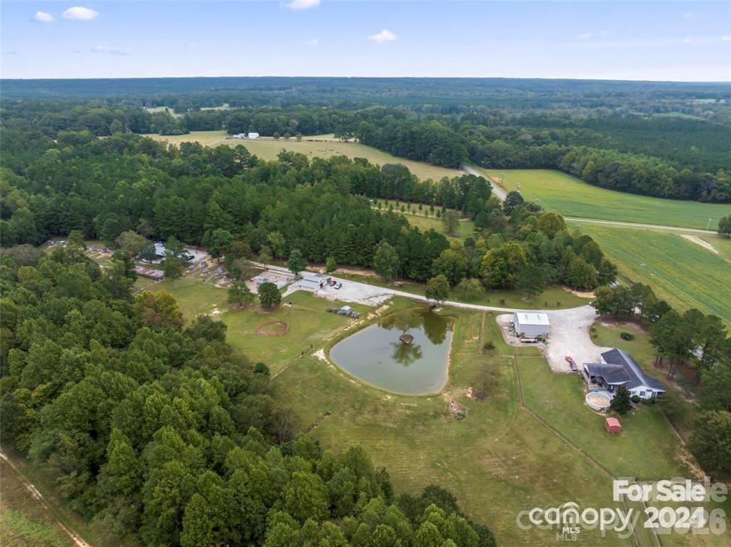 10560 Lake Royalle Road — Spring Hope