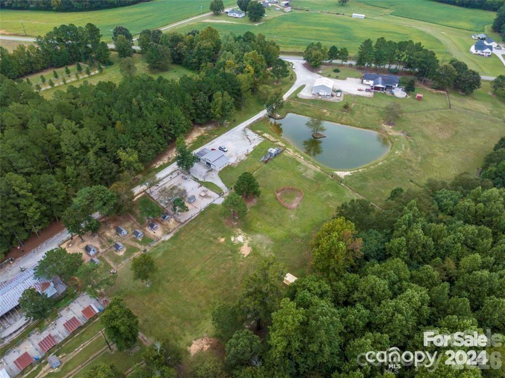 10560 Lake Royalle Road — Spring Hope