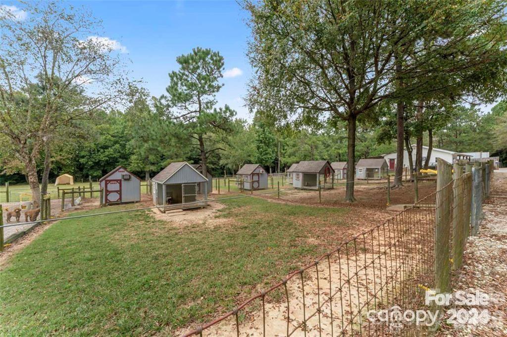 10560 Lake Royalle Road — Spring Hope