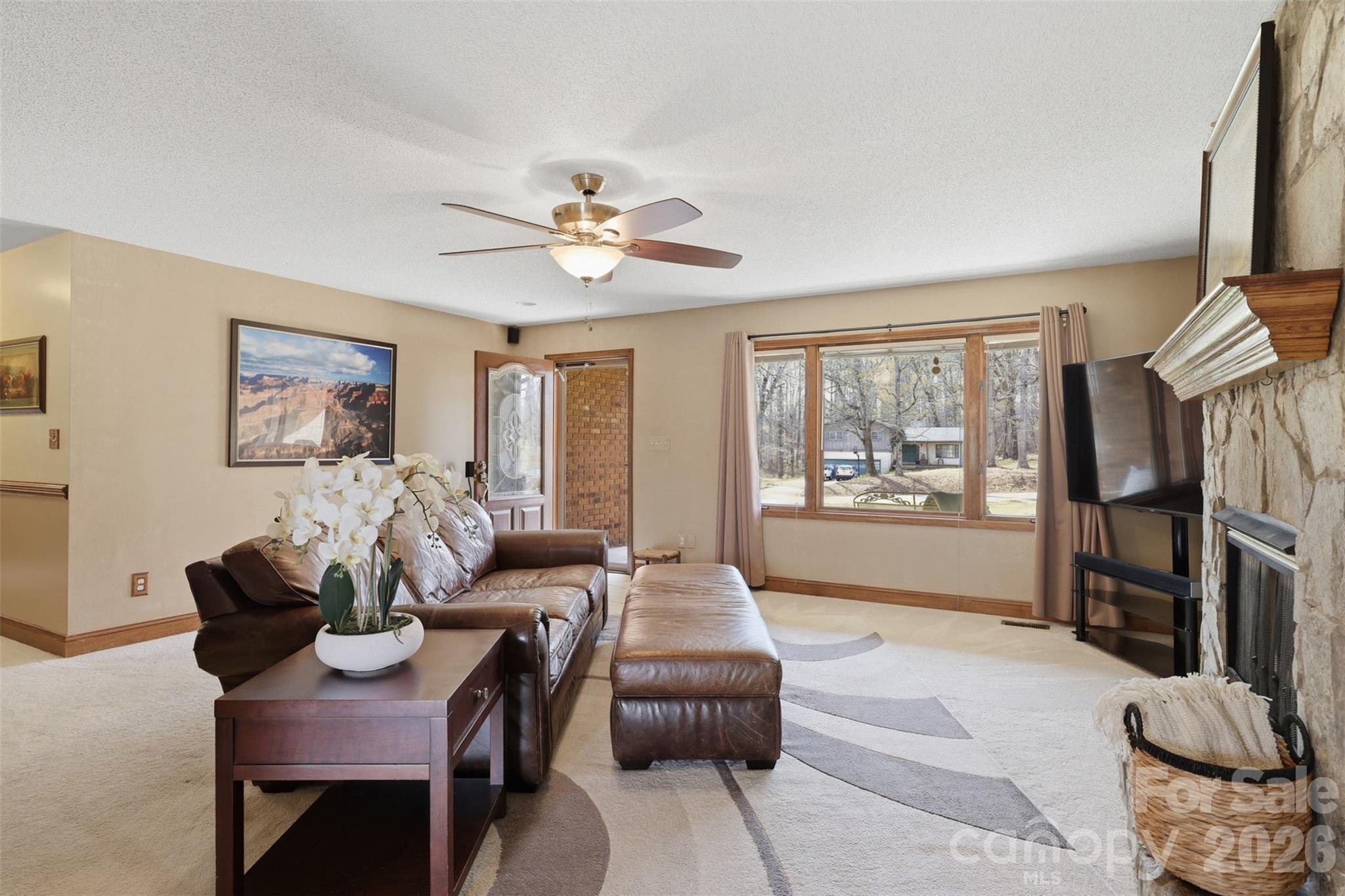 328 Davidson Court — Taylorsville