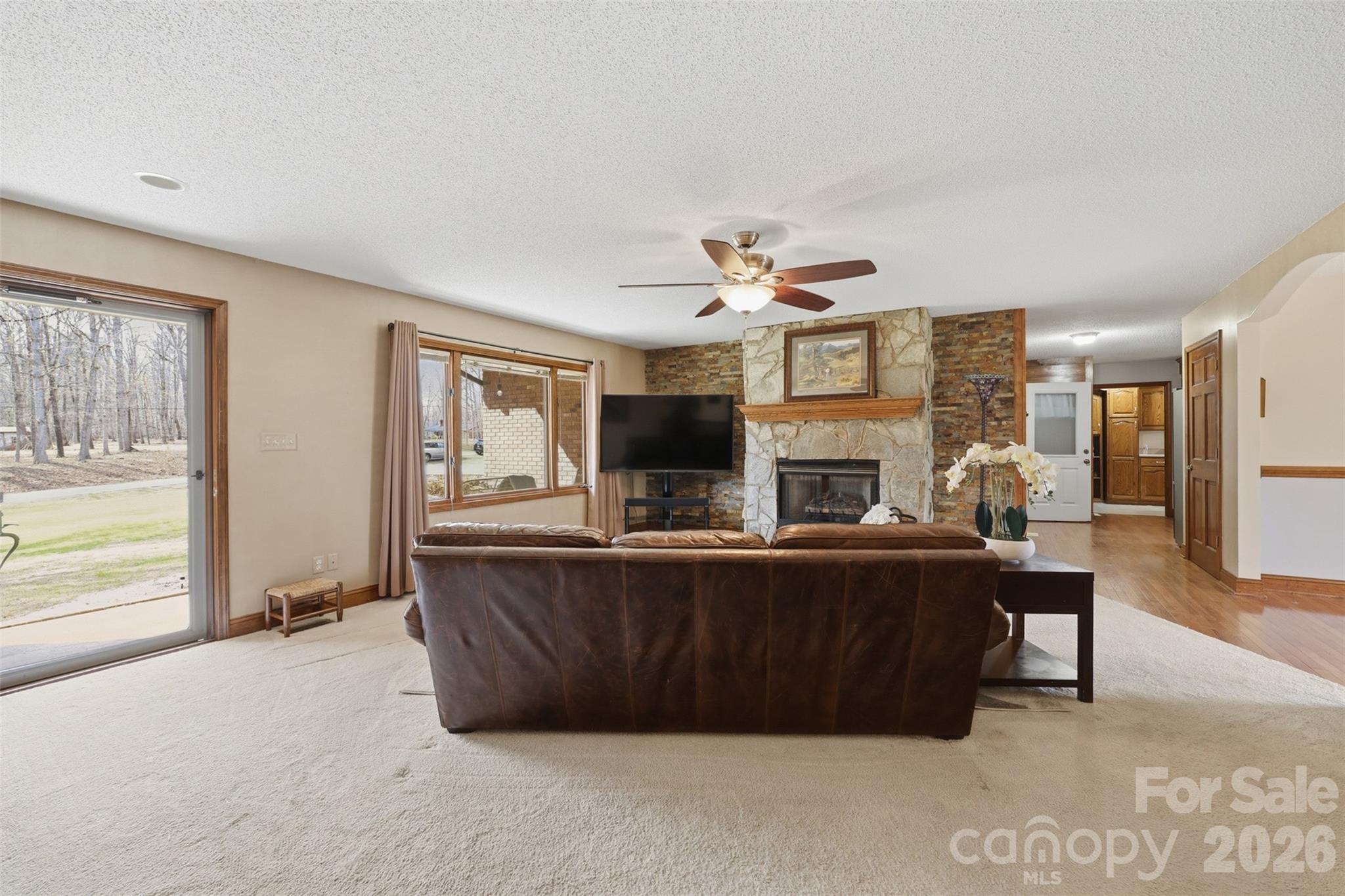 328 Davidson Court — Taylorsville