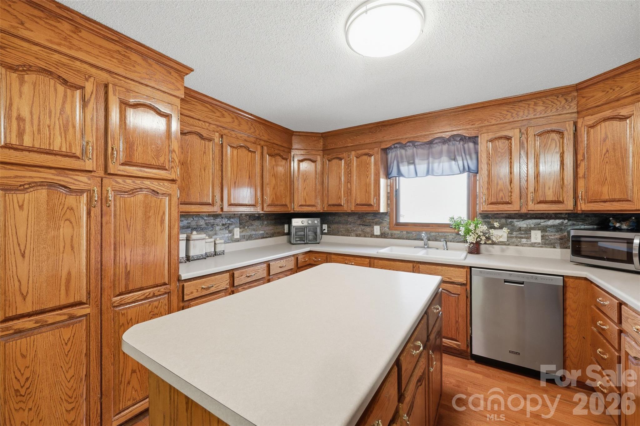 328 Davidson Court — Taylorsville