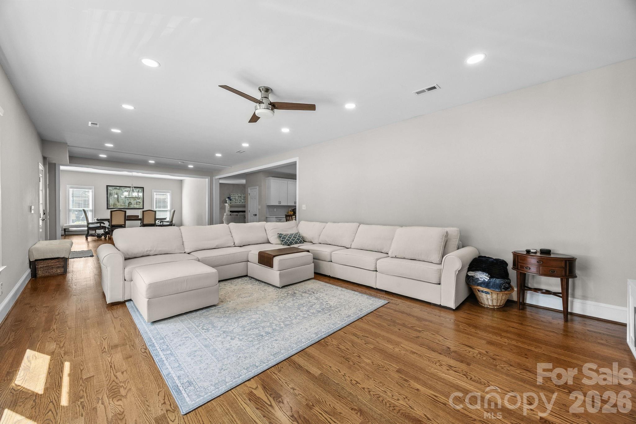 908 Woodhurst Drive — Wesley Chapel