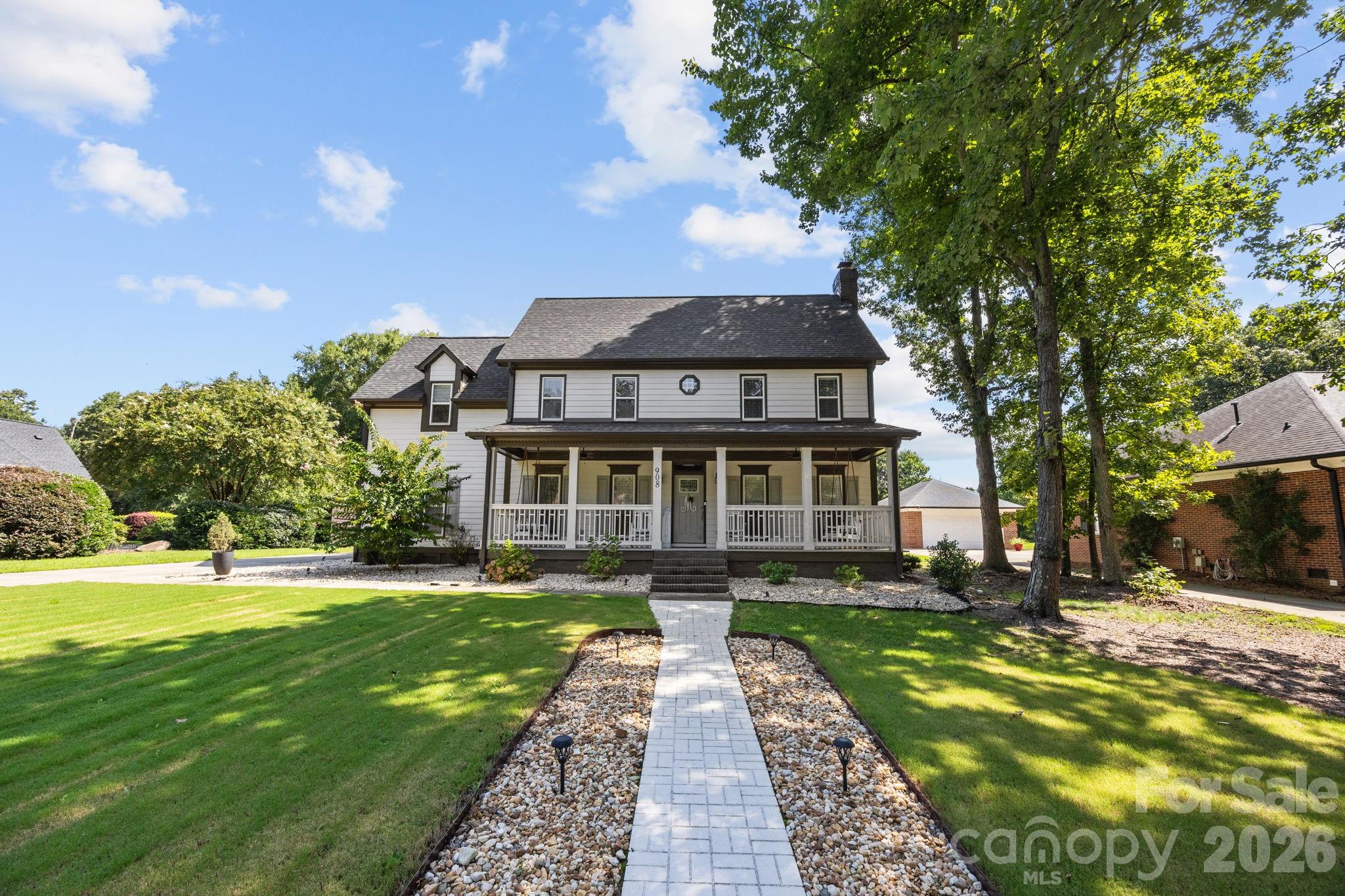 908 Woodhurst Drive — Wesley Chapel