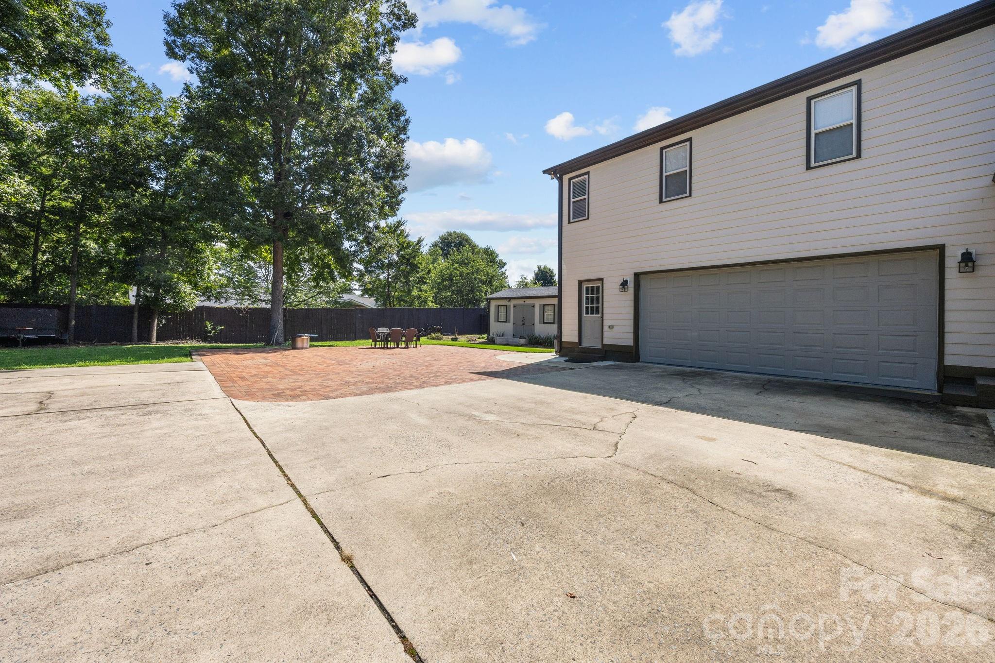 908 Woodhurst Drive — Wesley Chapel