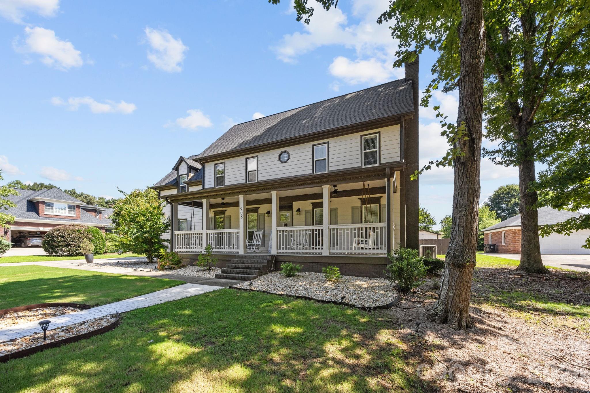 908 Woodhurst Drive — Wesley Chapel