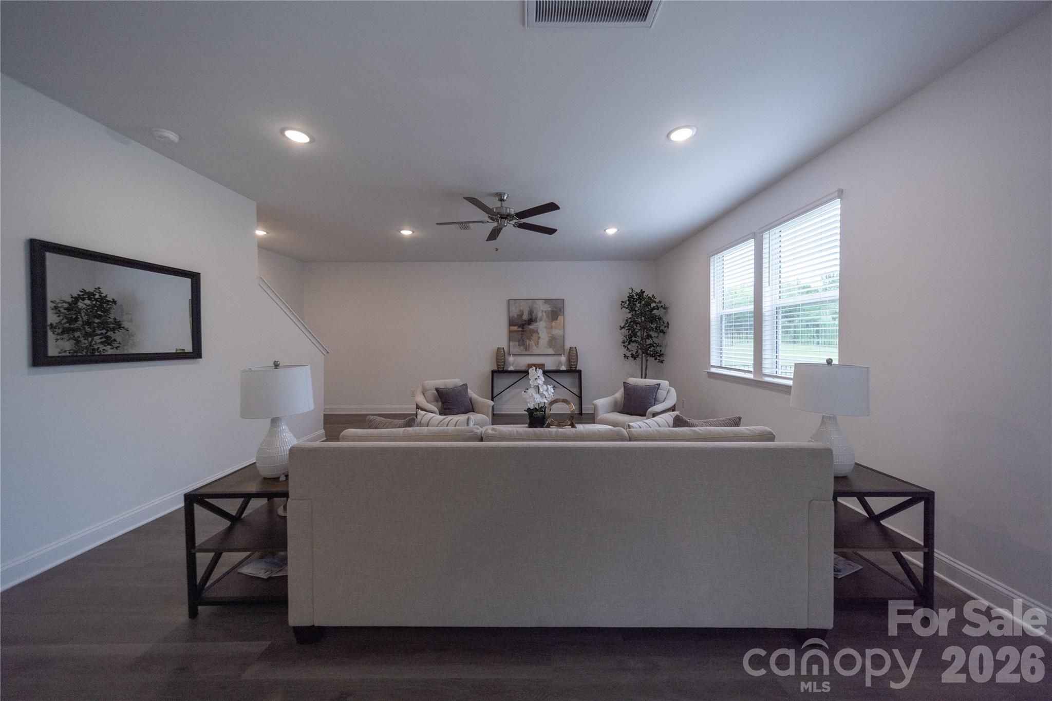 4986 Twin River Drive — Denver