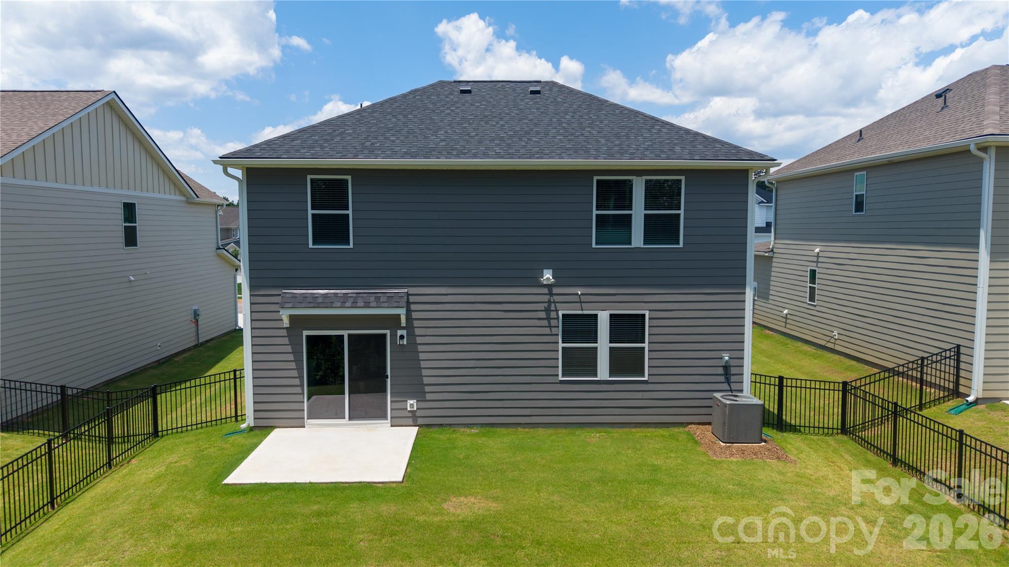 4986 Twin River Drive — Denver