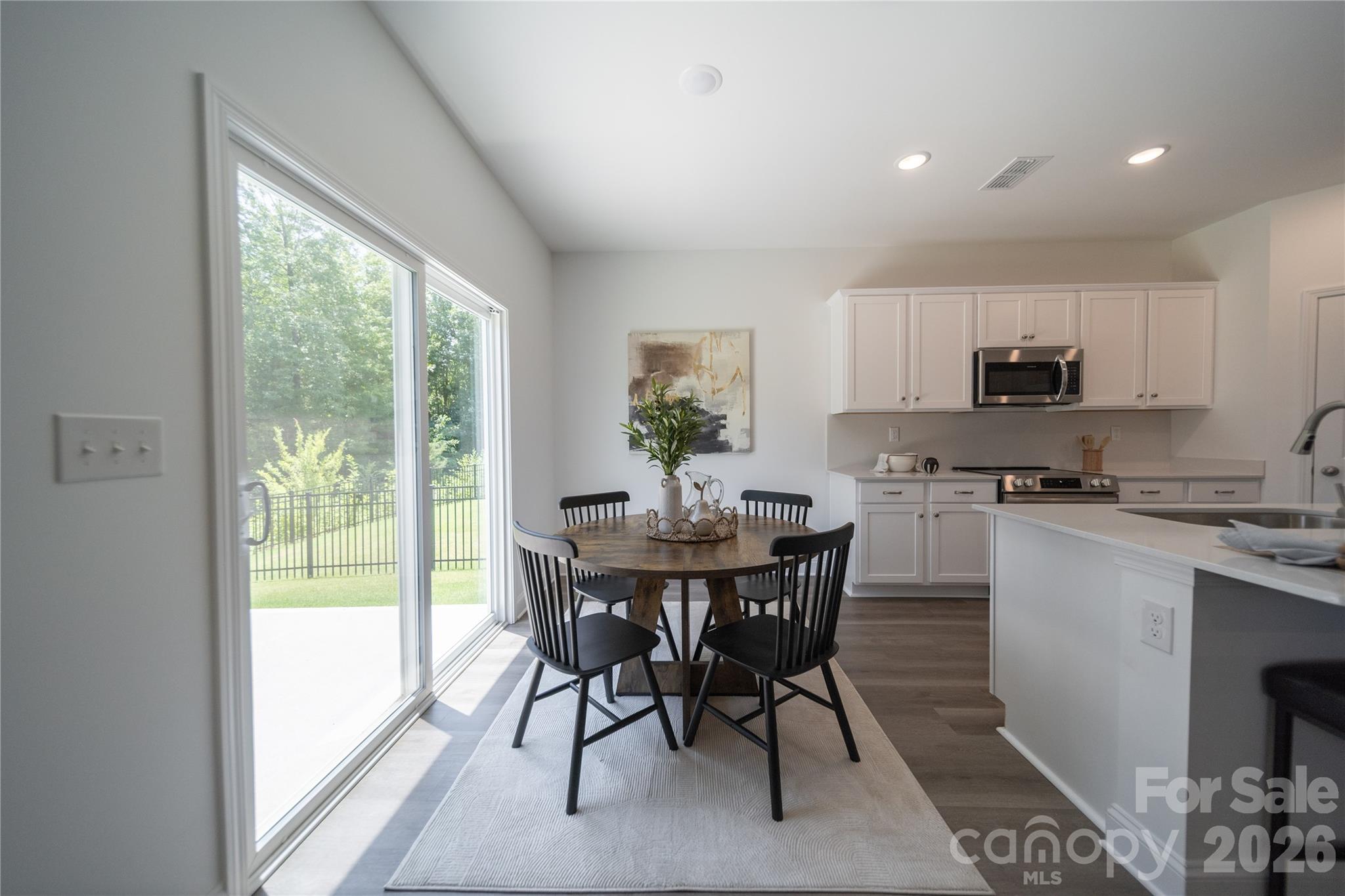 4986 Twin River Drive — Denver