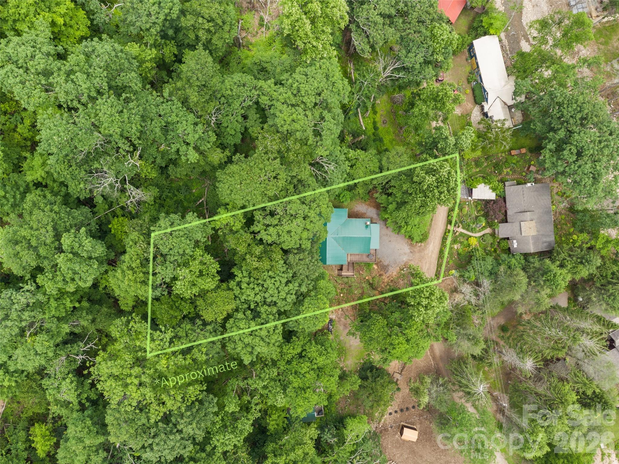 170 Mountain Farm Road — Burnsville