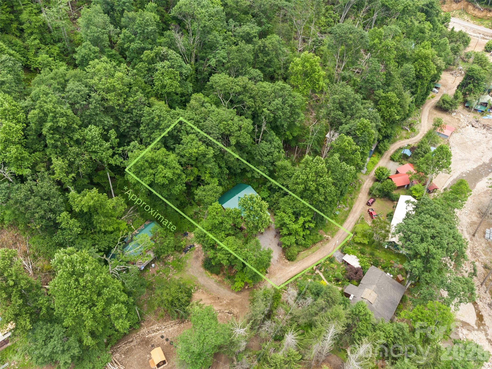 170 Mountain Farm Road — Burnsville