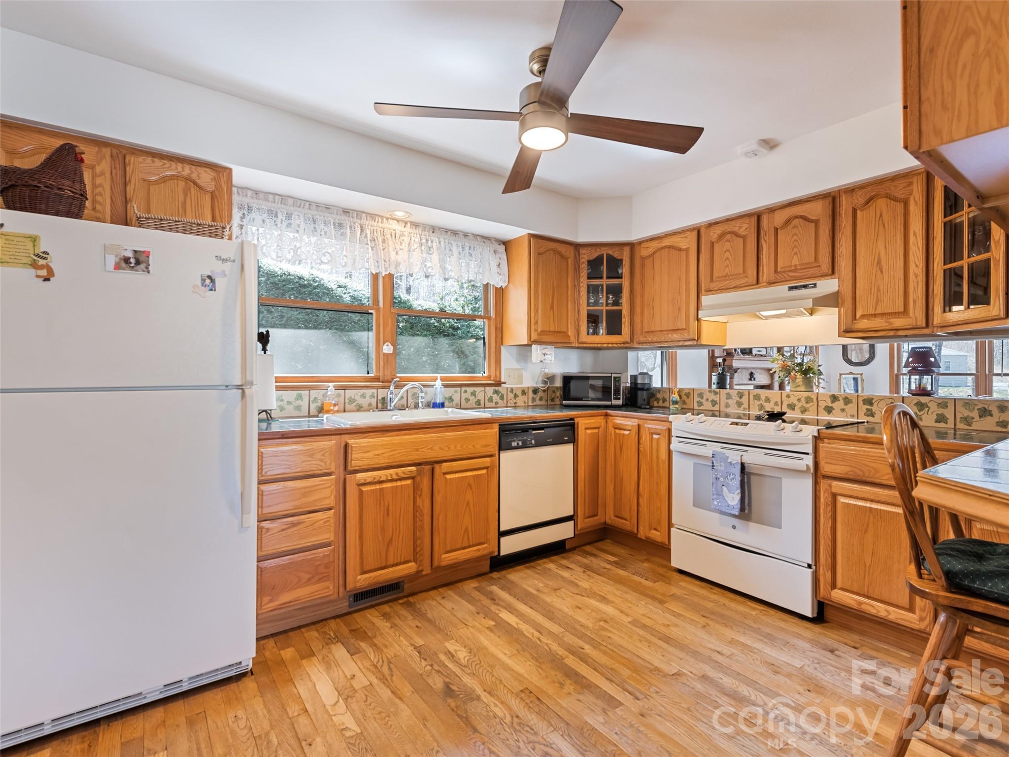 89 Stump Lane — Maggie Valley