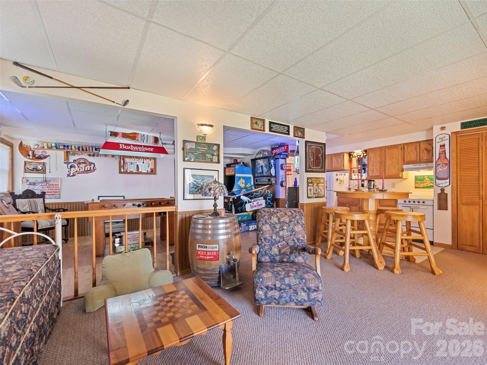 89 Stump Lane — Maggie Valley