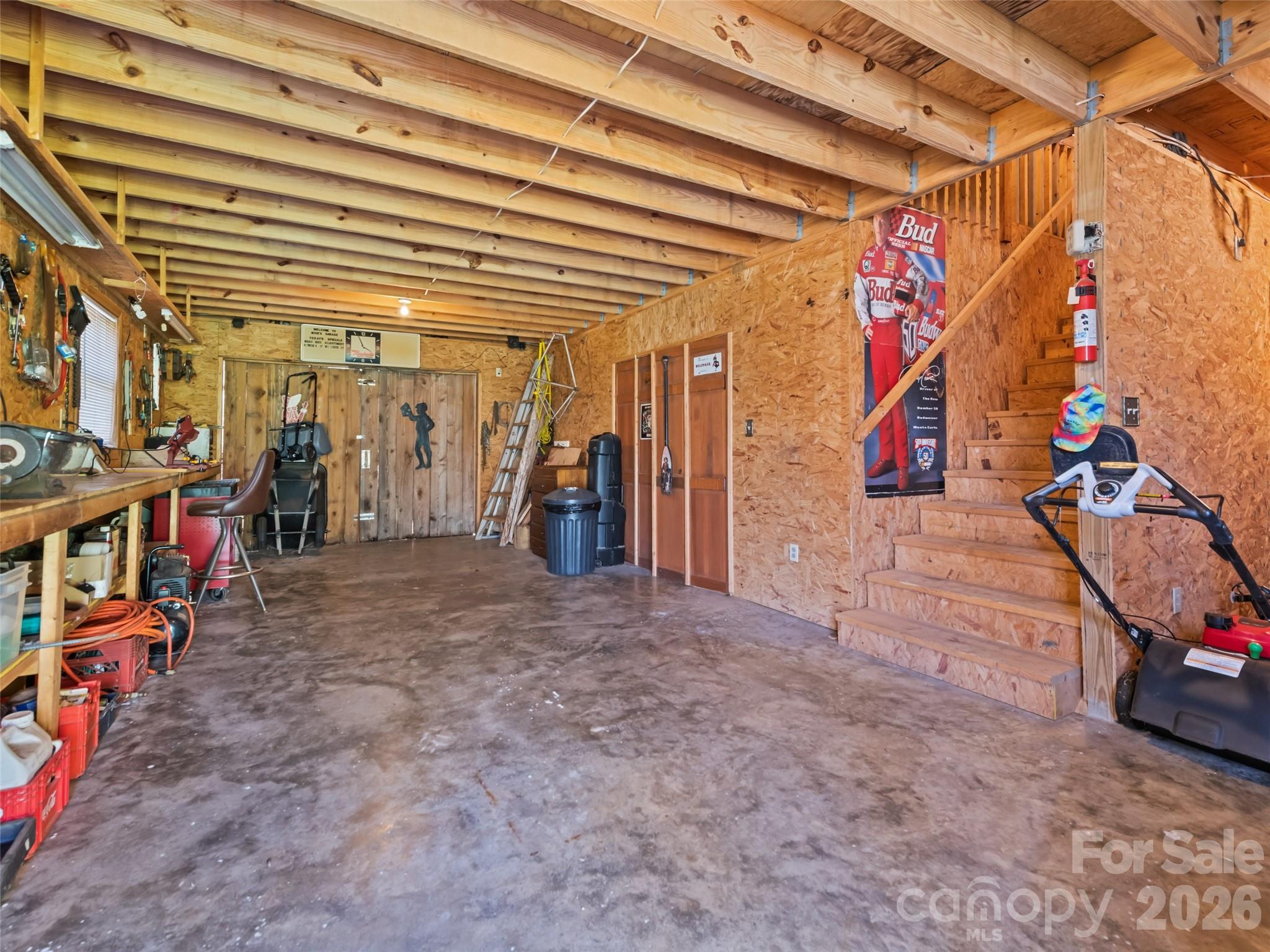 89 Stump Lane — Maggie Valley