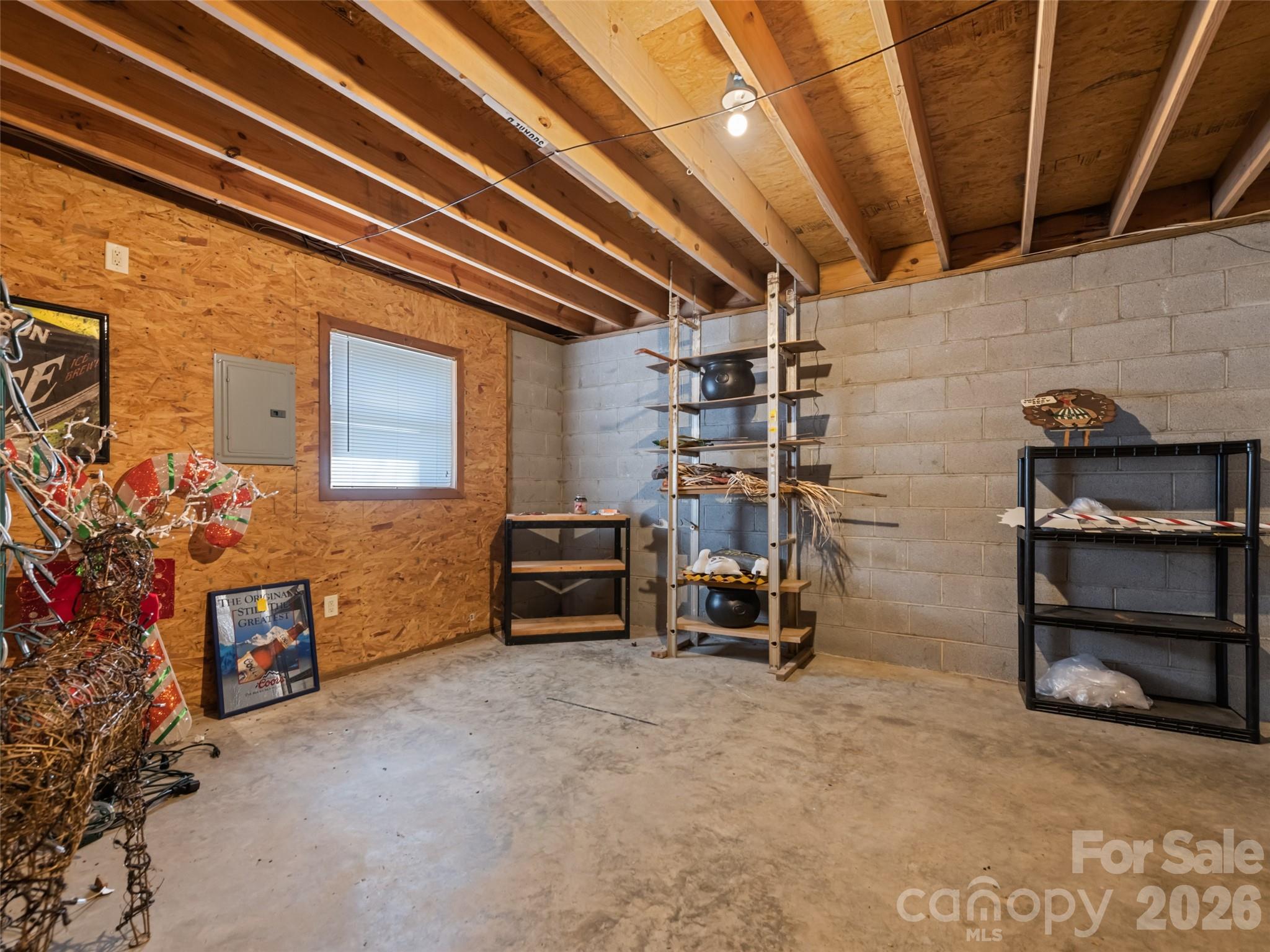 89 Stump Lane — Maggie Valley