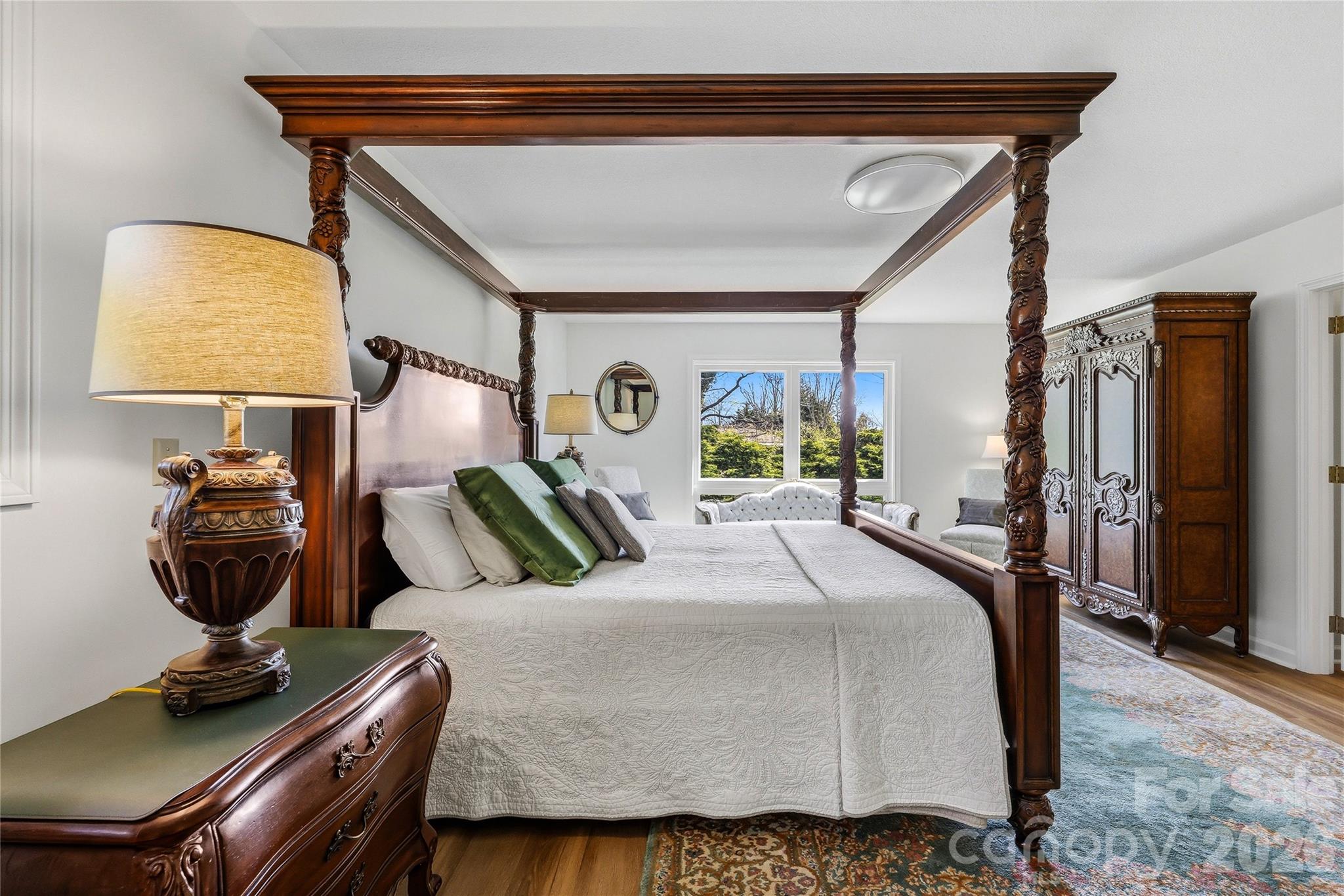 910 Rutledge Annex — Hendersonville