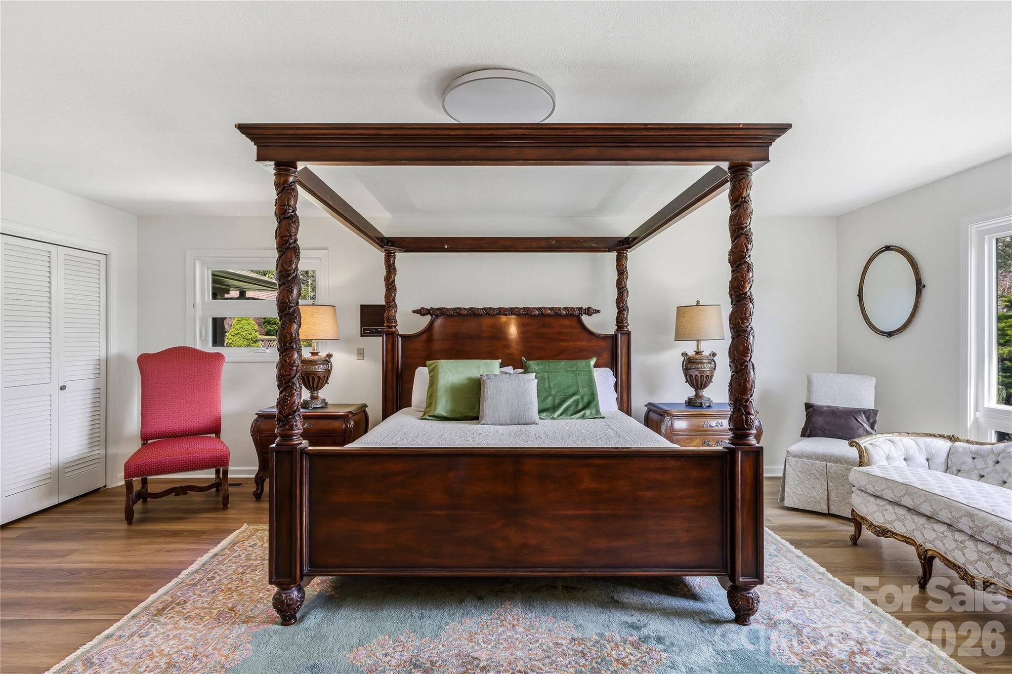 910 Rutledge Annex — Hendersonville