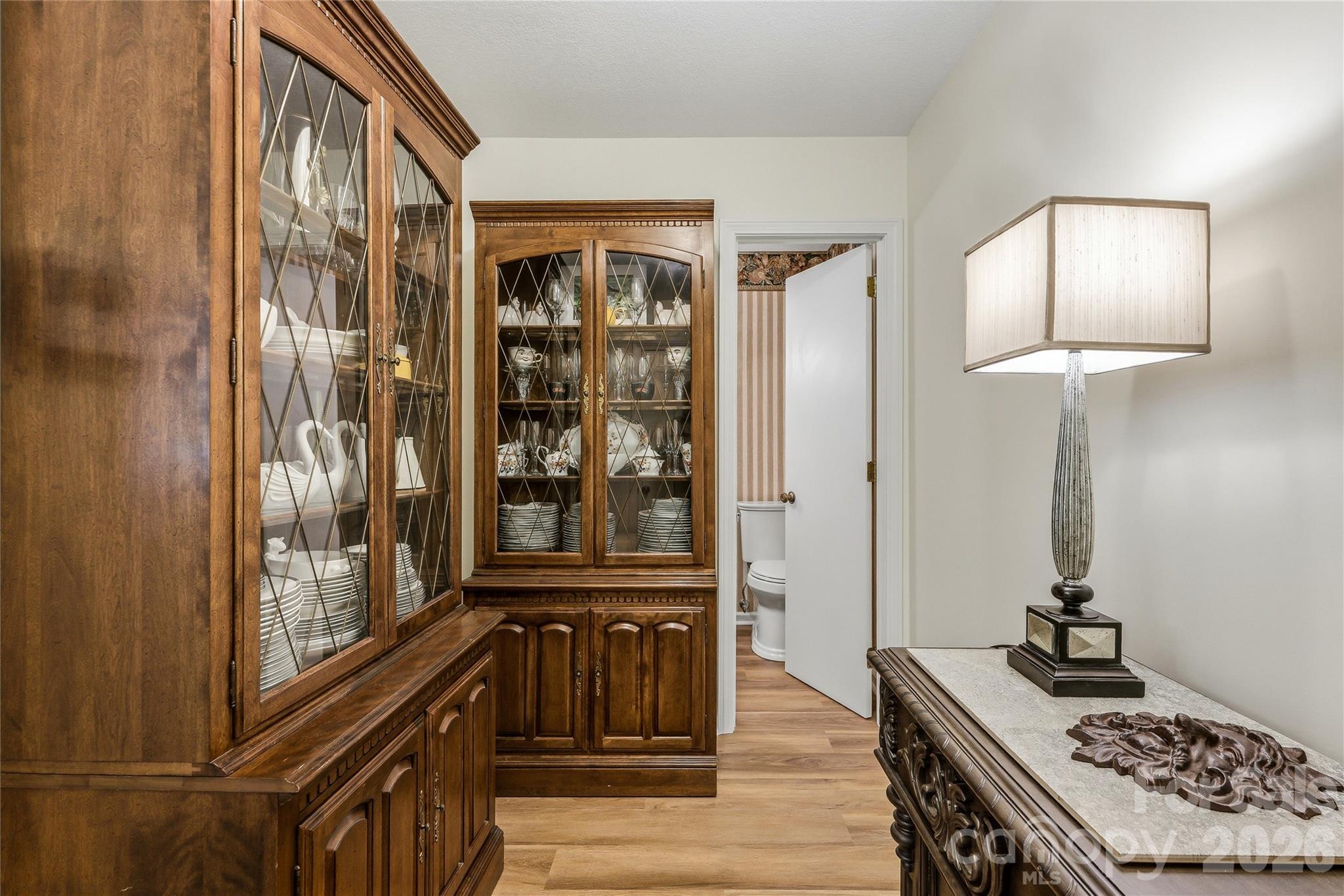 910 Rutledge Annex — Hendersonville