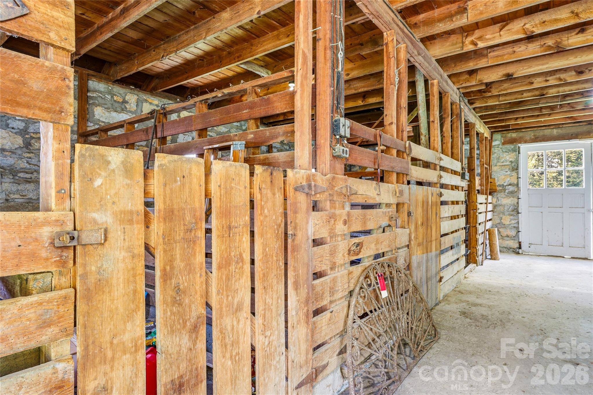 910 Rutledge Annex — Hendersonville