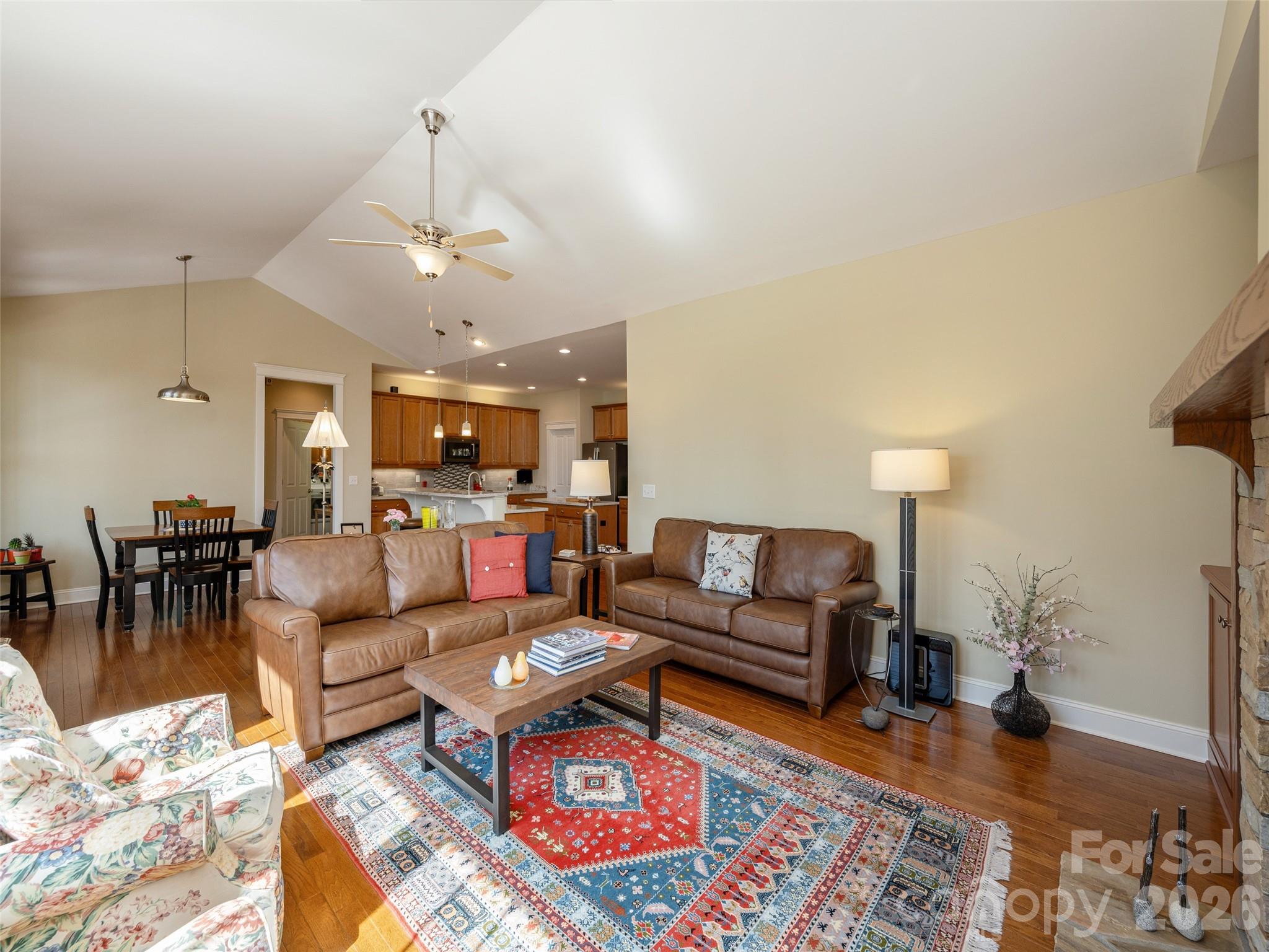 383 Monarch Road — Hendersonville