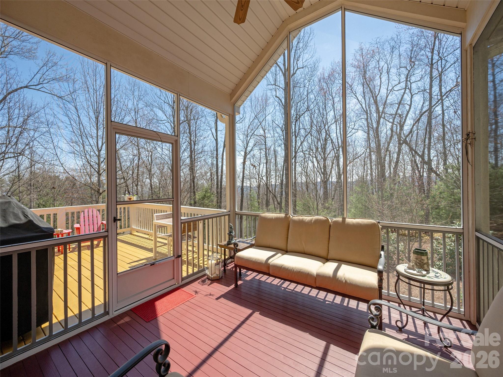 383 Monarch Road — Hendersonville