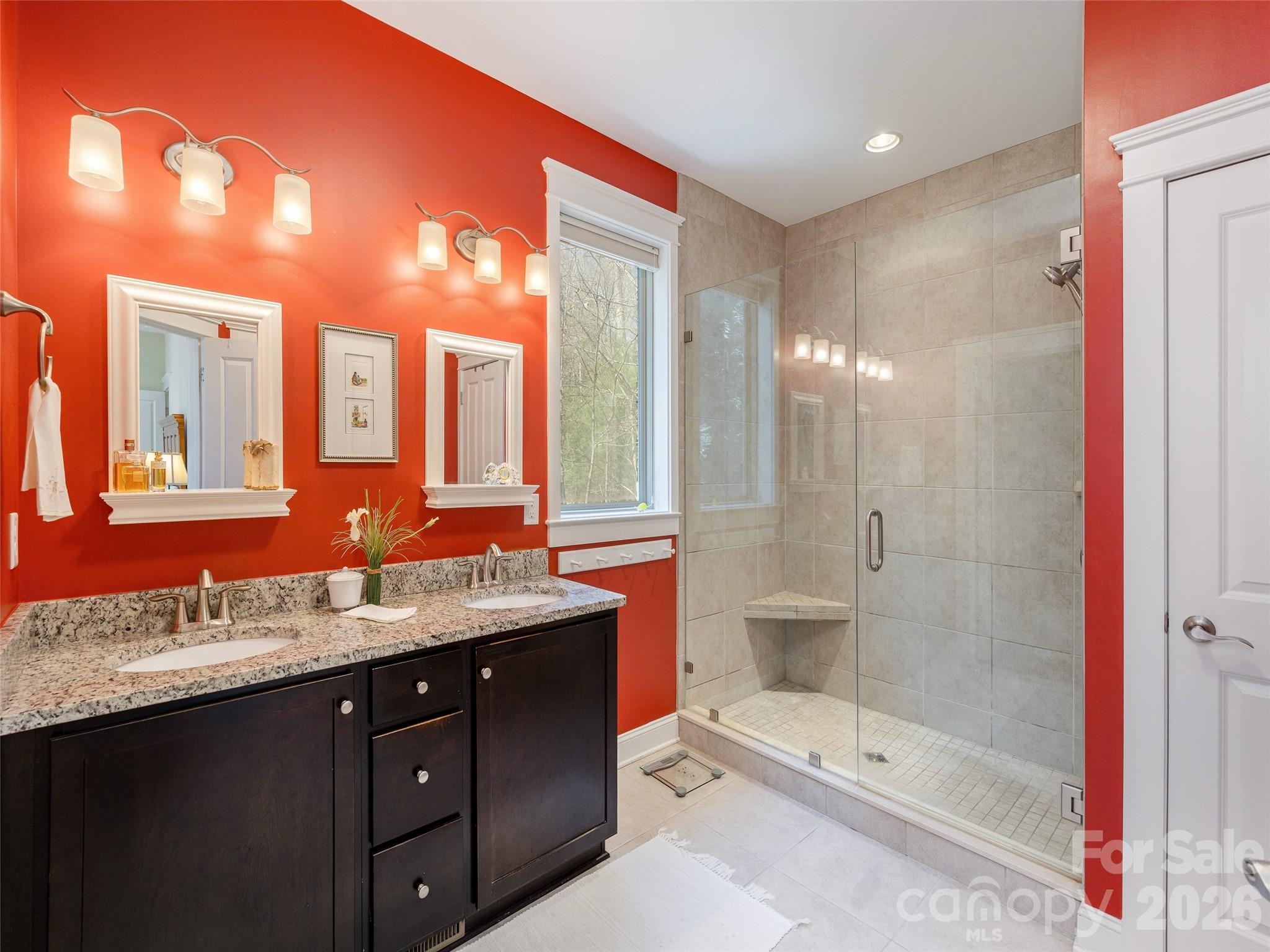 383 Monarch Road — Hendersonville