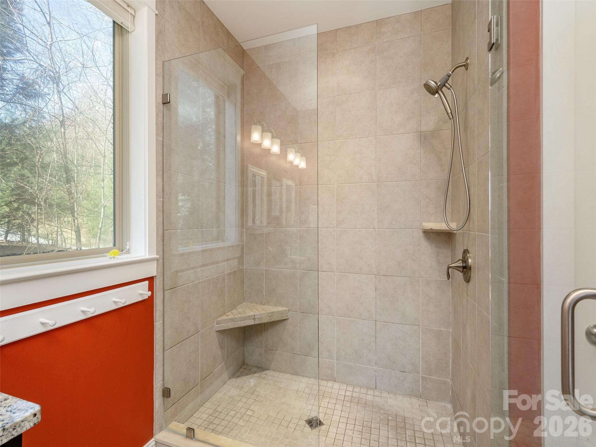 383 Monarch Road — Hendersonville