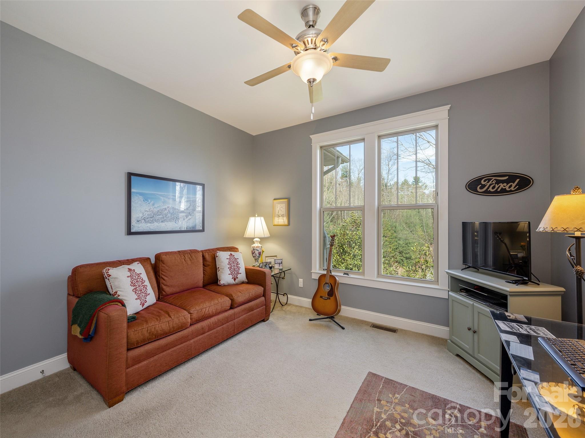 383 Monarch Road — Hendersonville