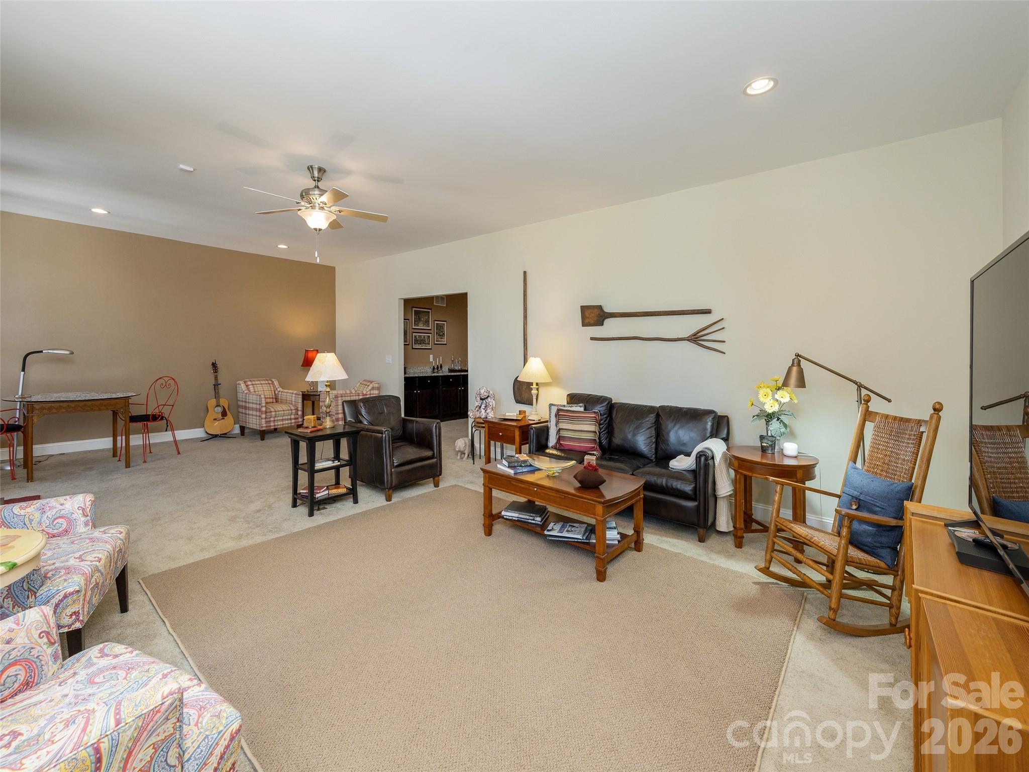383 Monarch Road — Hendersonville
