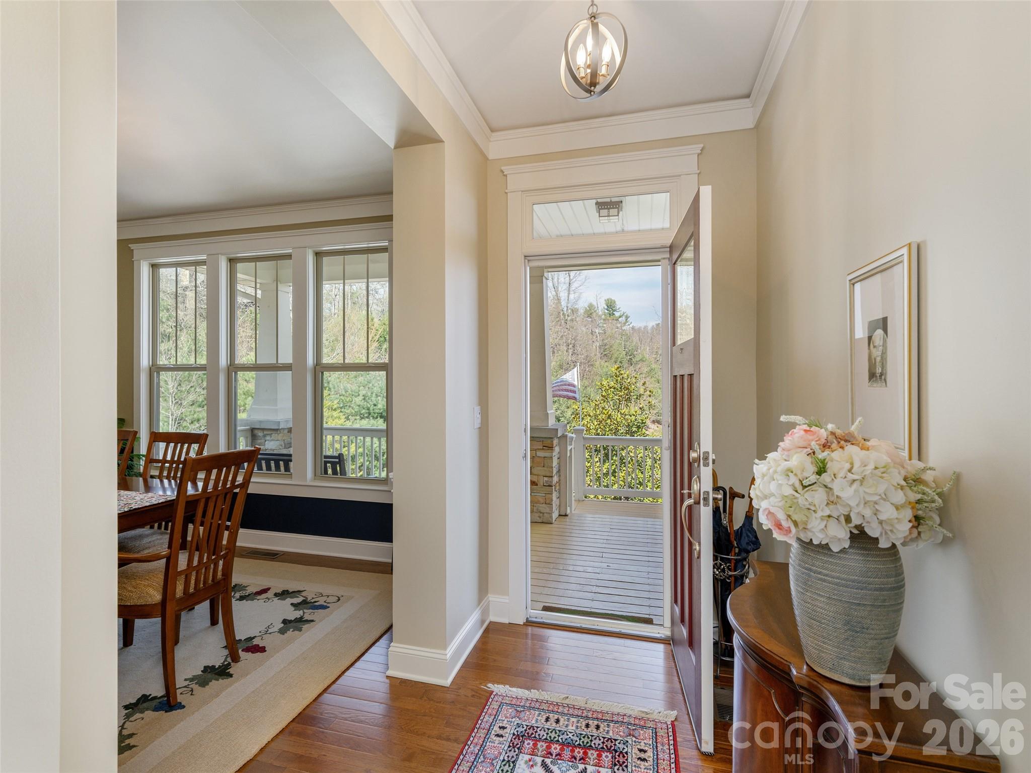 383 Monarch Road — Hendersonville