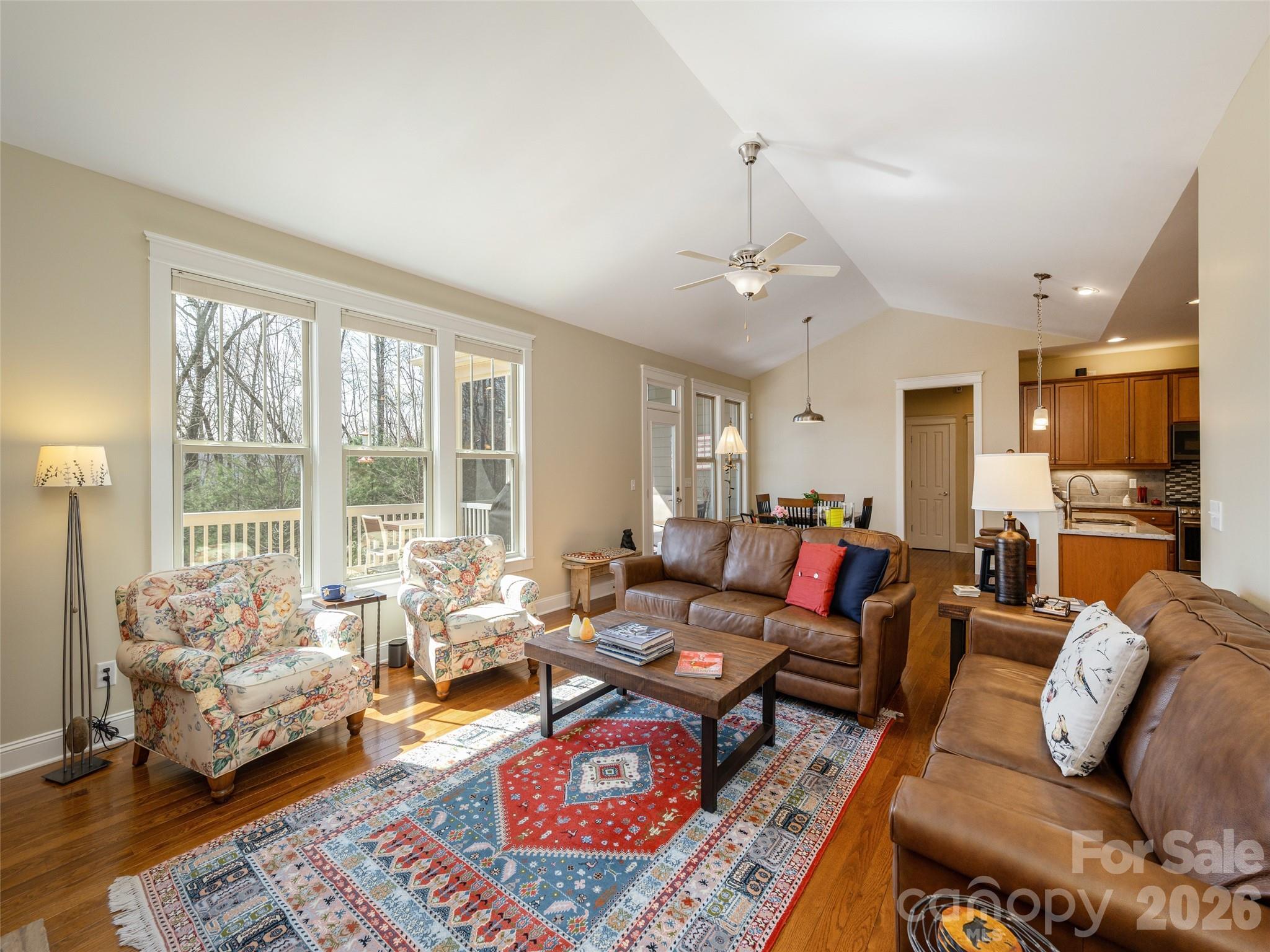 383 Monarch Road — Hendersonville
