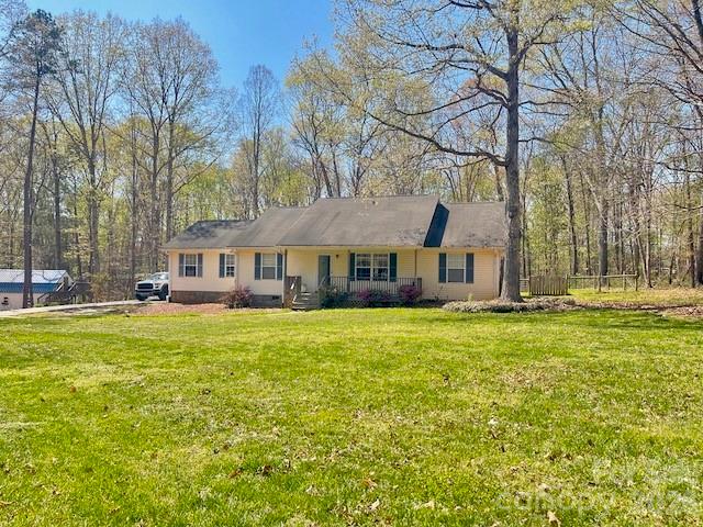 122 John Adam Lane — Statesville