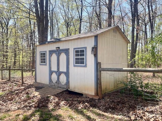 122 John Adam Lane — Statesville
