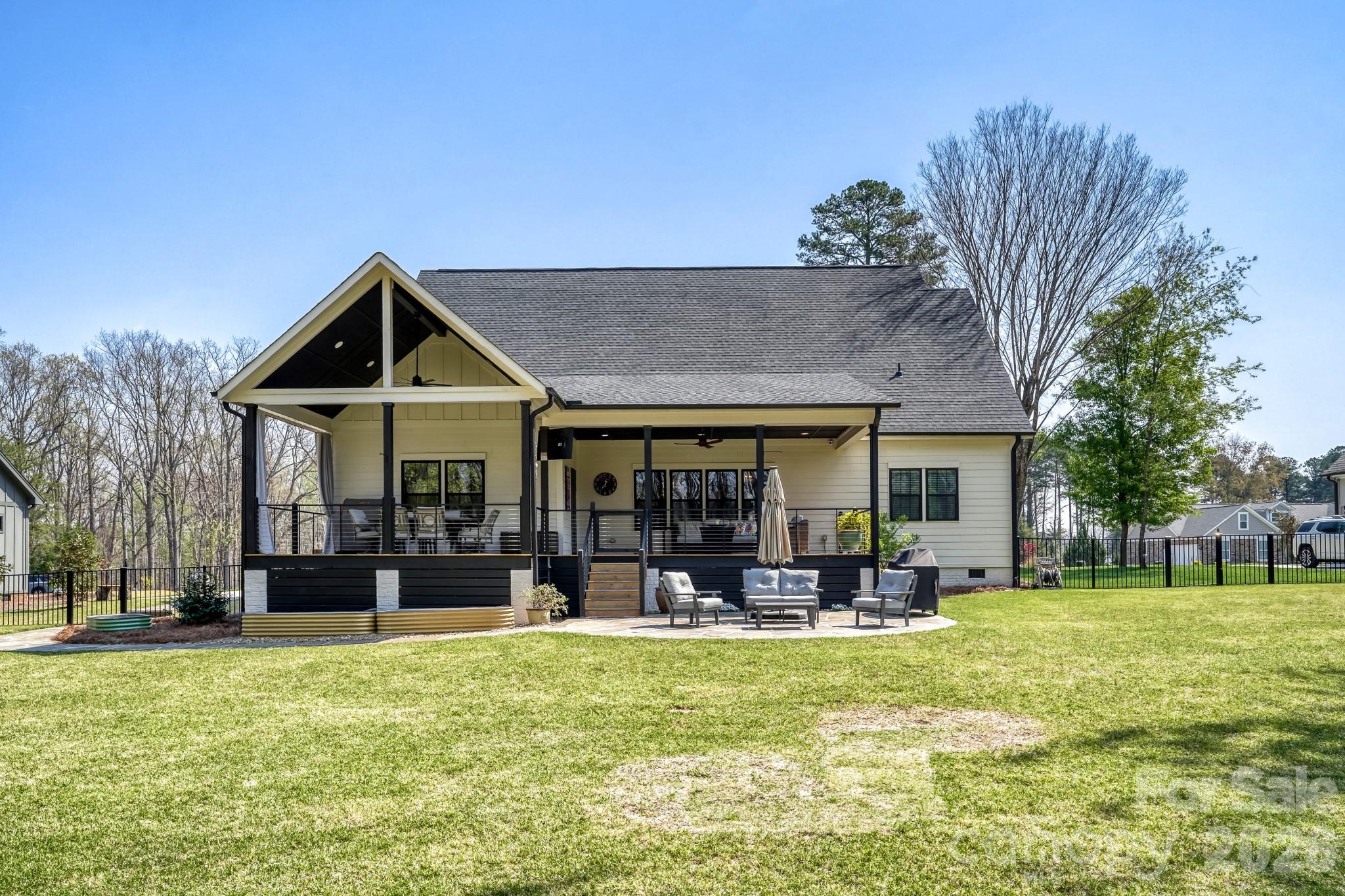 4213 Blair Road — Maiden